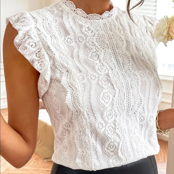 Black butterfly sleeve lace blouse - Picture 10 of 12